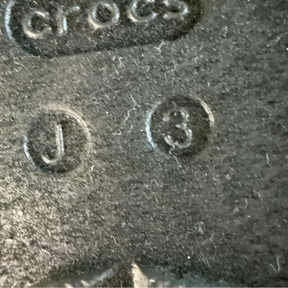 CROCS Pink and Black Slippers Comfortable Slip-On Design size J3 - Picture 6 of 7